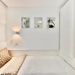 Apartament Paulmarie Apartment-quiet Area-3bd *