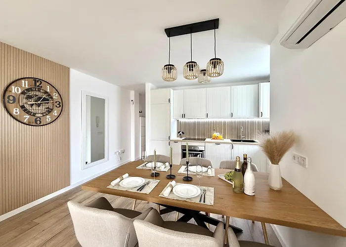 Paulmarie Apartment-quiet Area-3bd Διαμέρισμα *